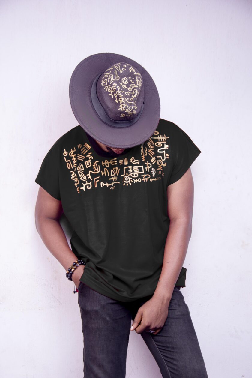 Etana dashiki 23' tee - Image 4