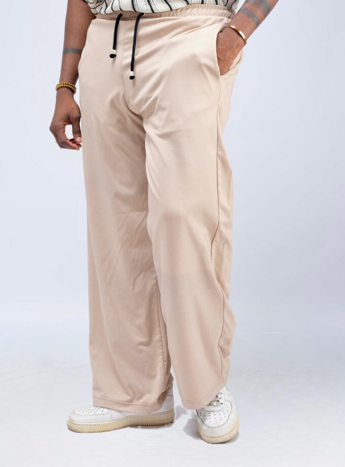 TLCA STRECHY FLAIR PANTS