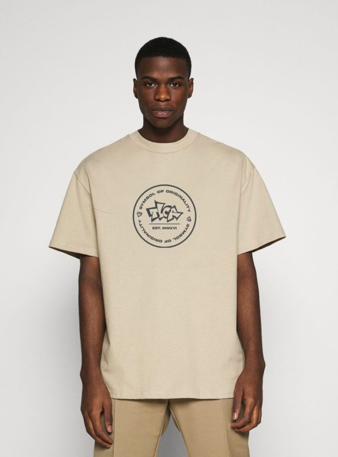 Symbol of originally tee